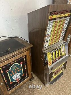 Continental Bally 10 Cent Slot Machine withStand 847-5 Made In Chicago 6MT-4418