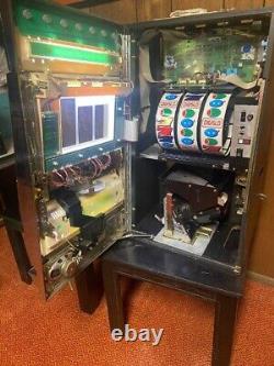 Digislo Slot Machine Bank, Used Great condition. Manual and Key Included