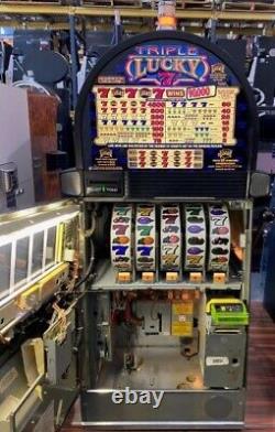 IGT S-2000 Triple Lucky 7's