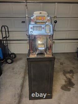 Jennings Antique Slot Machine Standard Chief. 25 Cent Quarter Matching Numbers