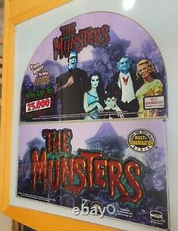 Munsters TV Show Cast Casino Slot Machine Glass Panel Las Vegas 9x17 17x11.5