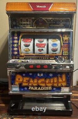 Penguin Paradise Pro Japanese Slot Machine Yamasa Keys Tokens Commercial Japan