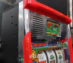 Slot machine with keys